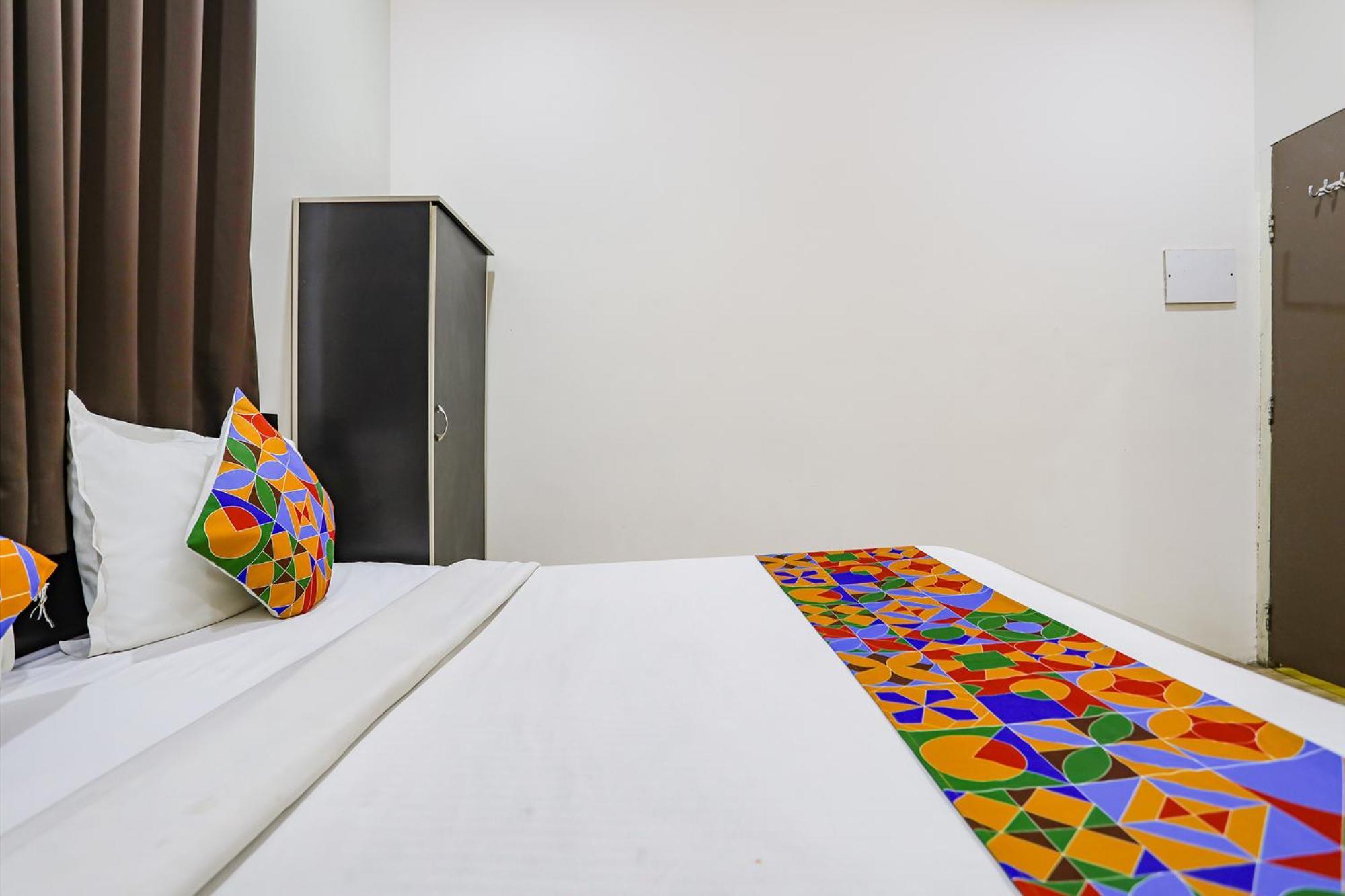 Fabhotel New Shraddha Inn - Nr Airport Colony Nagpur Buitenkant foto